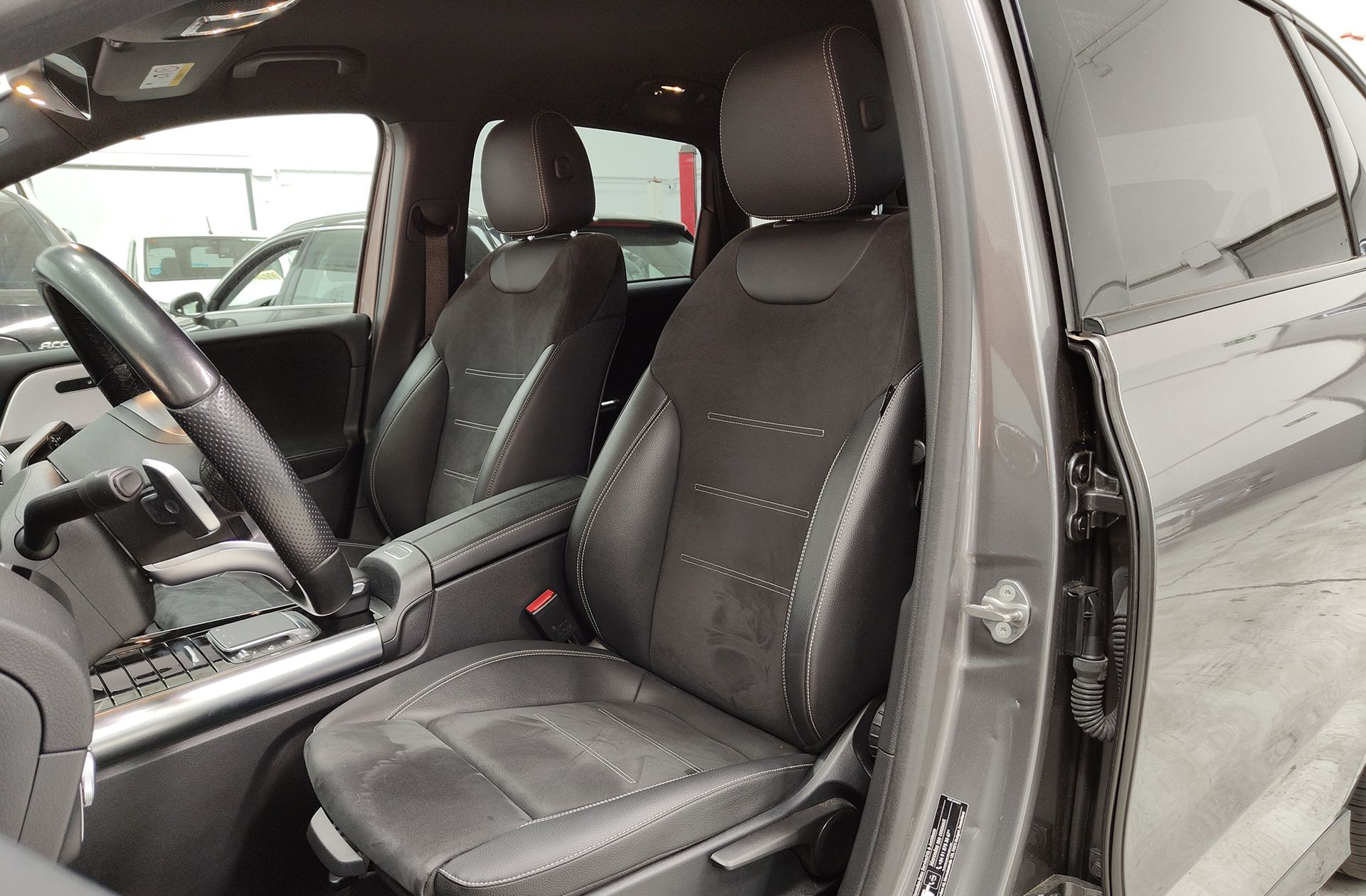 Mercedes-Benz Clase B 200 d Pack AMG - foto 15