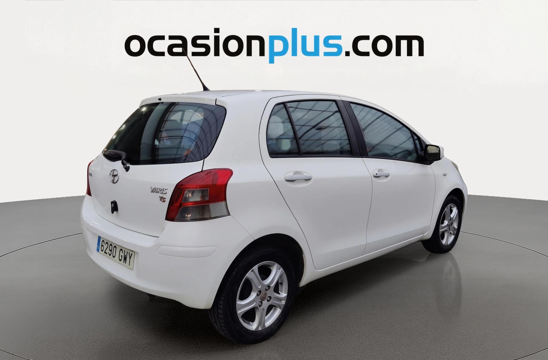 Toyota Yaris 1.3 VVT-I TS - foto 4