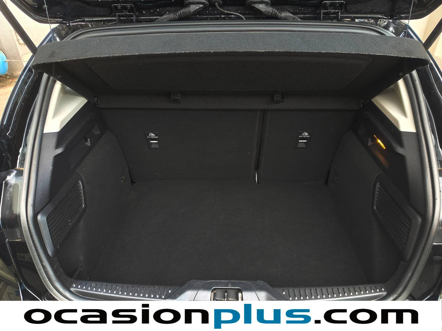 Fotos maletero Ford Focus Ford Focus 1.0 Ecoboost MHEV Active Auto (155 CV)