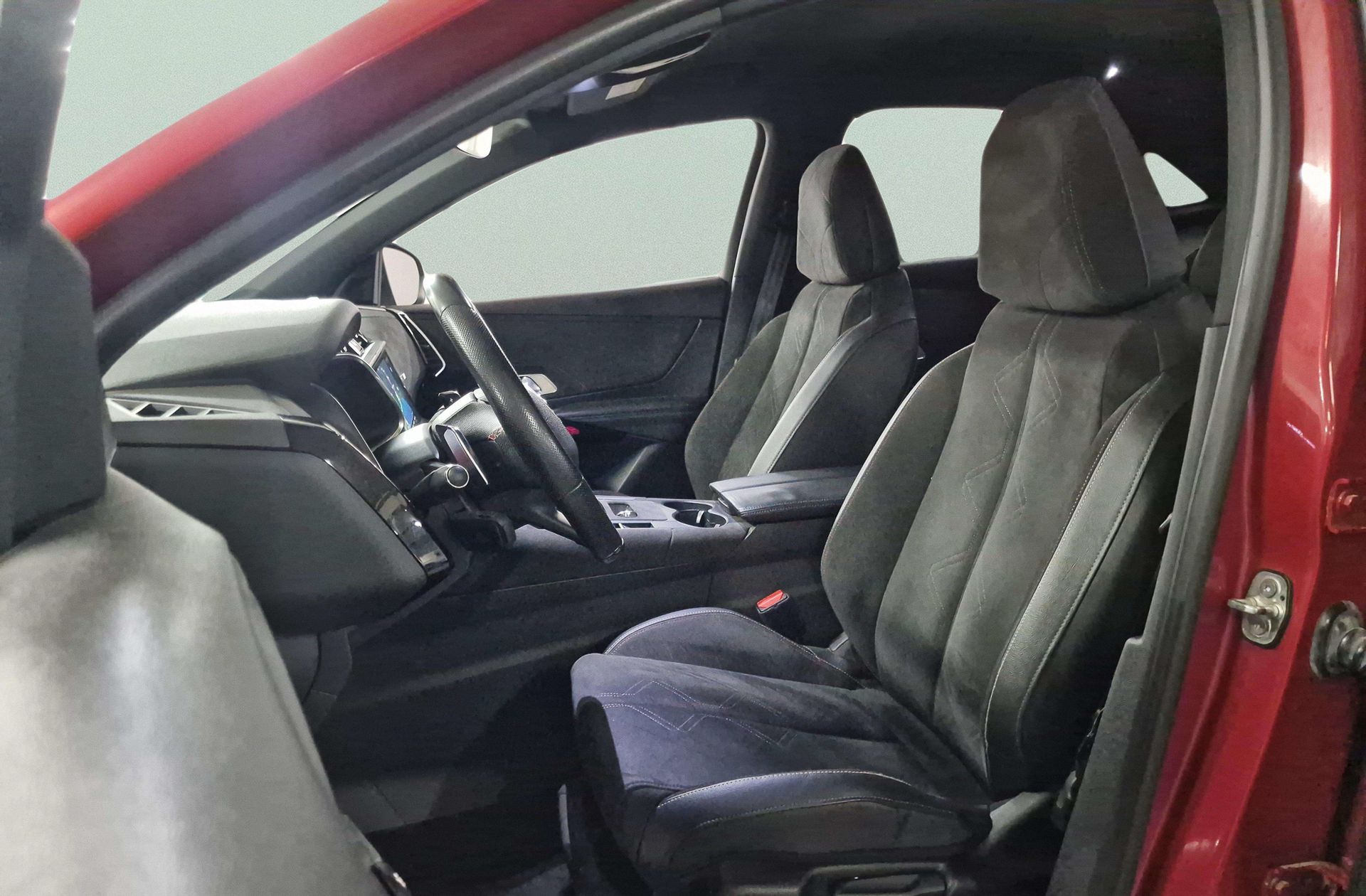 DS 7 Crossback PureTech 180 Performance Line - foto 14