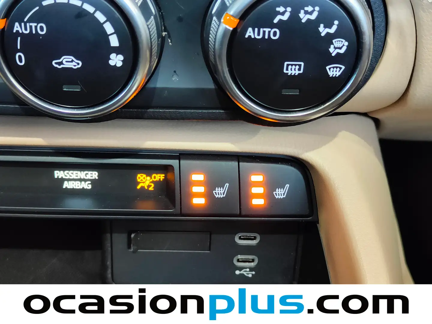 Foto Mazda MX-5 Mazda MX-5 2.0 SKYACTIV-G Kazari (184 CV)