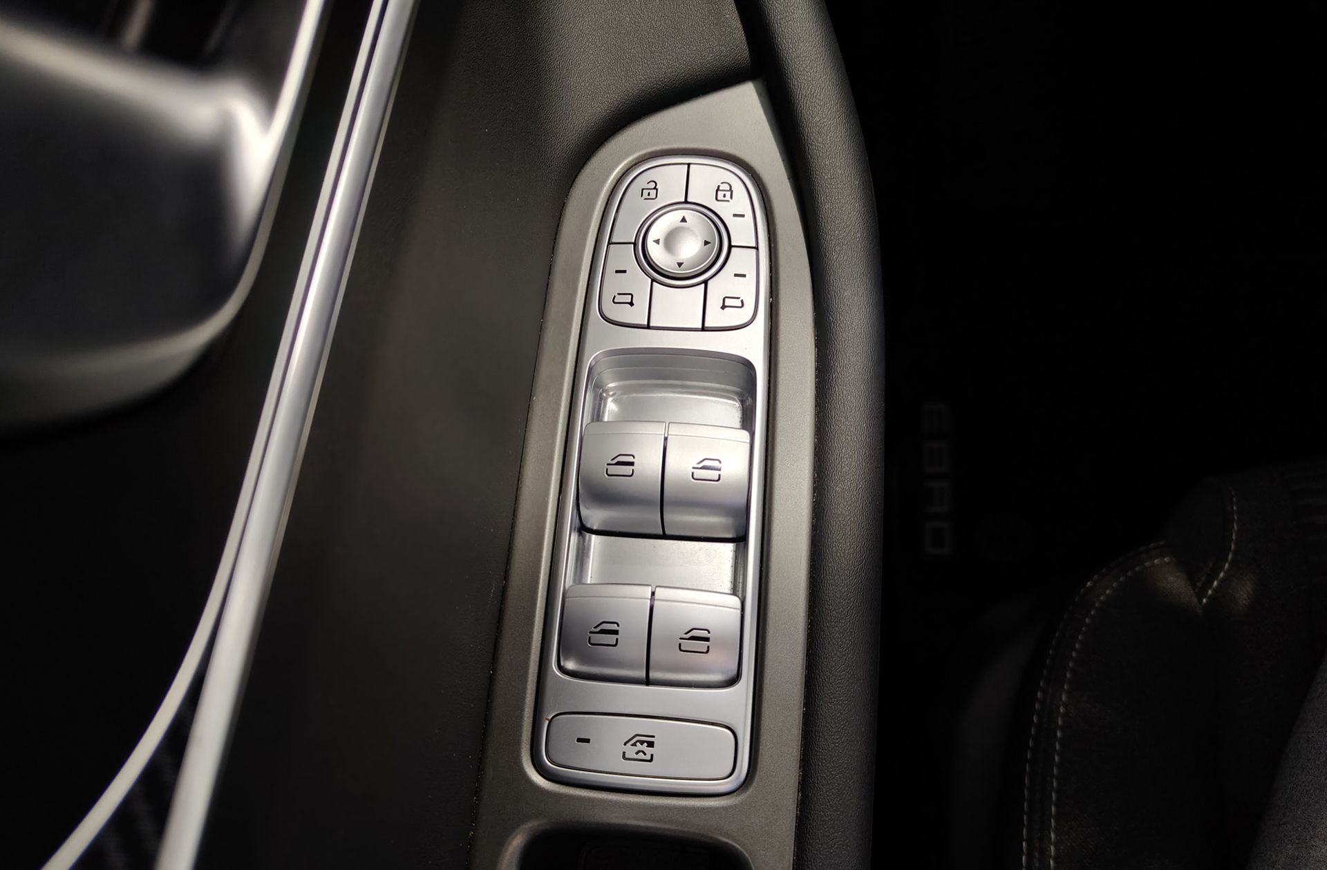 Ebro s700 1.6 T-GDi Comfort DCT - foto 36