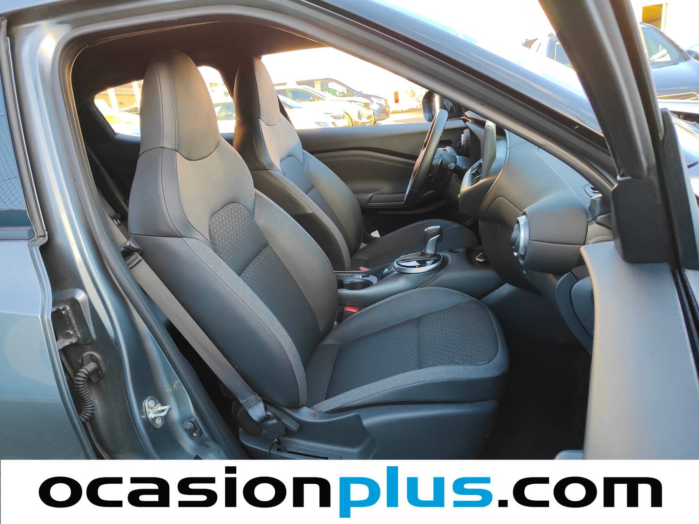 Foto Nissan JUKE Nissan Juke DIG-T N-Connecta 4x2 DCT (114 CV)