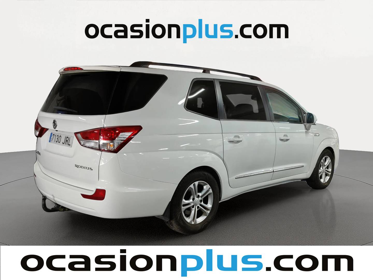 Foto trasera SsangYong Rodius SsangYong Rodius D22T Limited (178 CV) 7 Plazas izquierda