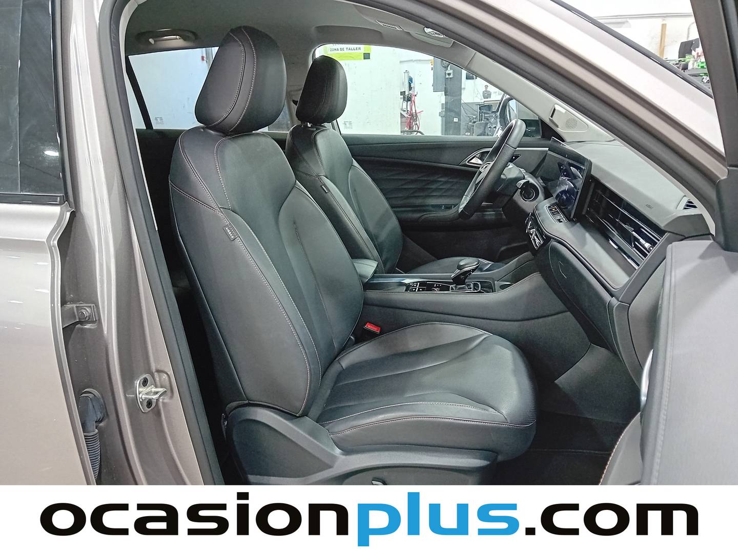 MG HS MG HS 1.5T Luxury DCT (170 CV) 2025