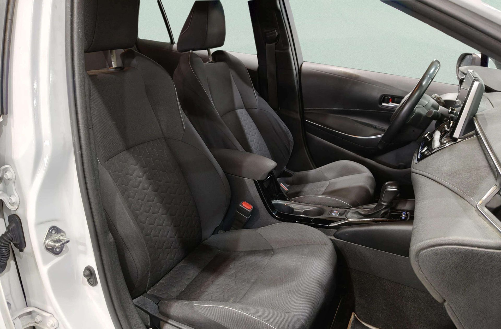 Toyota Corolla Touring Sports 125H Active Tech E-CVT - foto 18