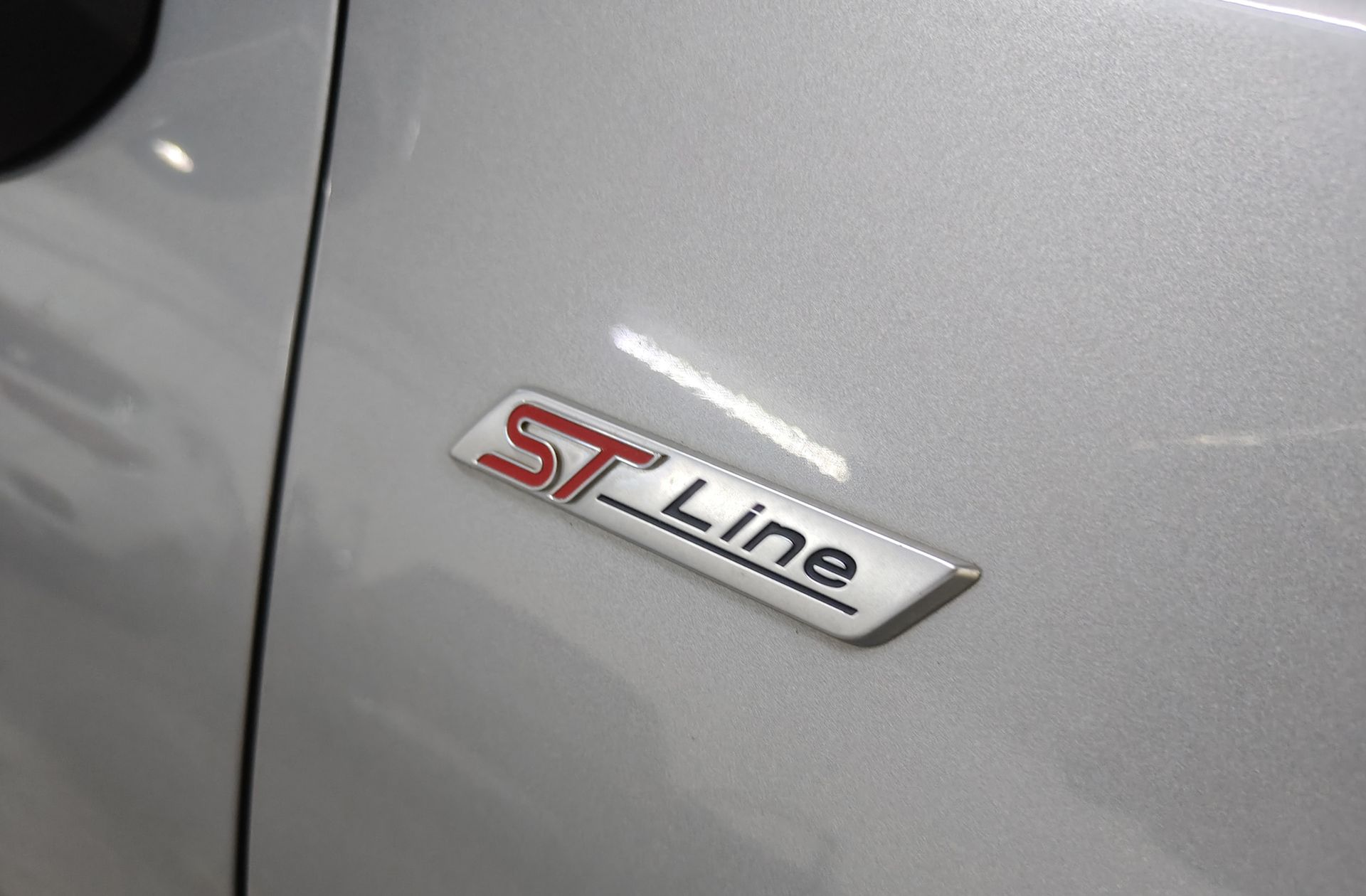 Ford Puma 1.0 EcoBoost MHEV ST-Line X Design - foto 5