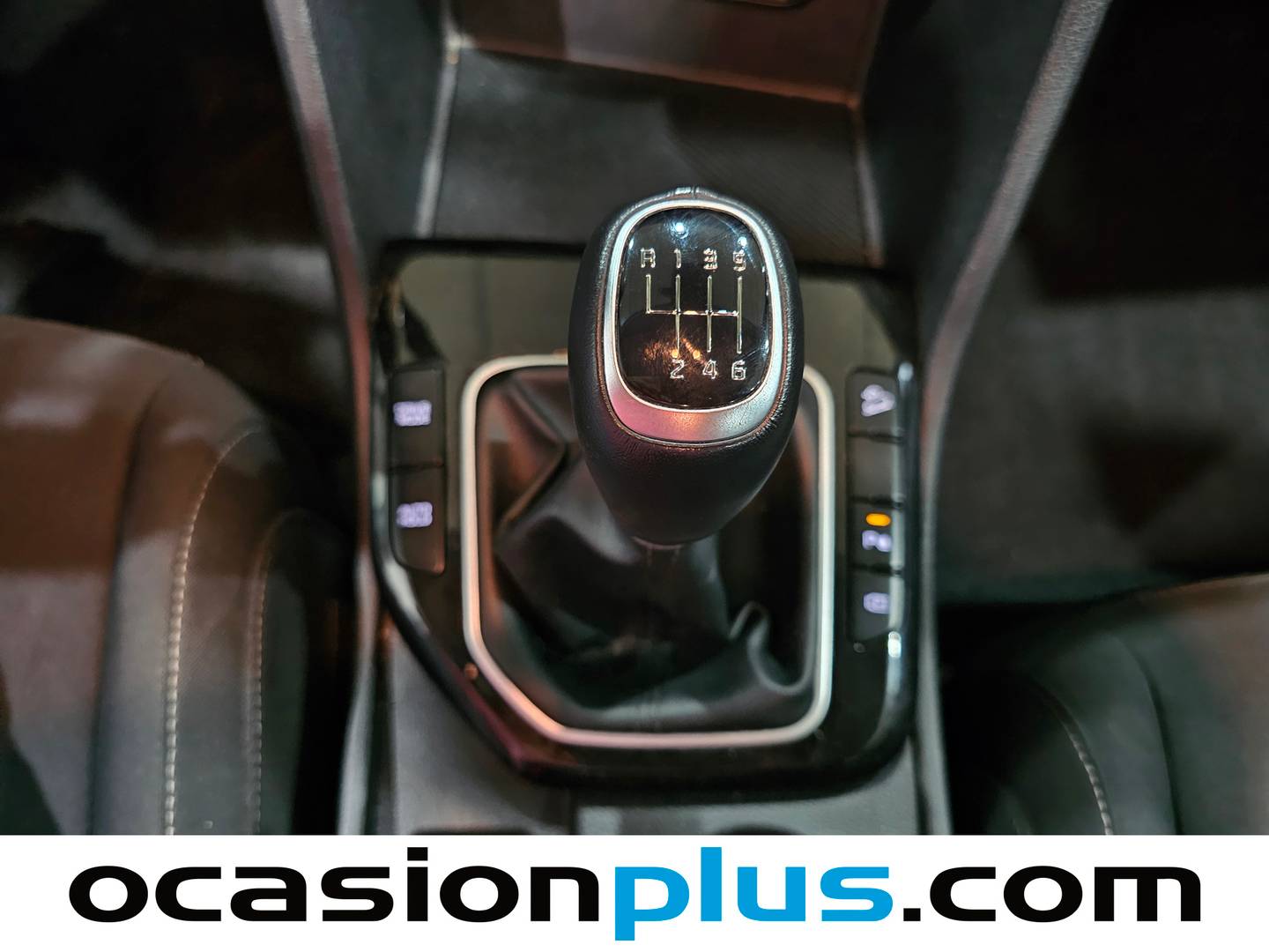 Foto KIA Sportage Kia Sportage 1.6 CRDi MHEV Business 4x2  (136 CV)