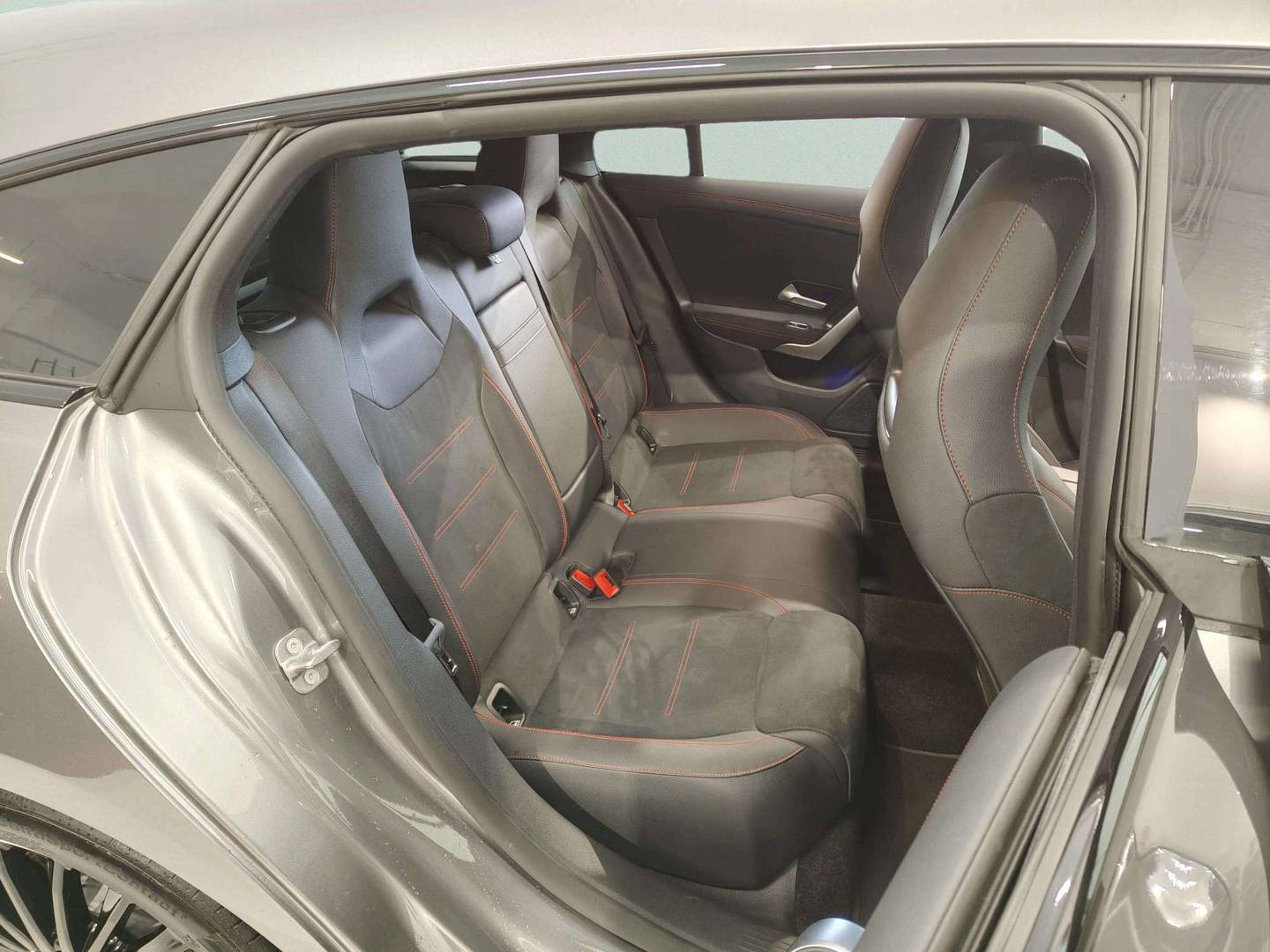 Foto Mercedes CLA Mercedes-Benz CLA Shooting Brake CLA Shooting Brake 220 d (190 CV) Pack AMG