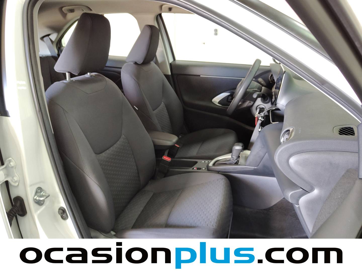 Toyota Yaris Cross Toyota Yaris Cross 120H Business Plus (116 CV) km 0