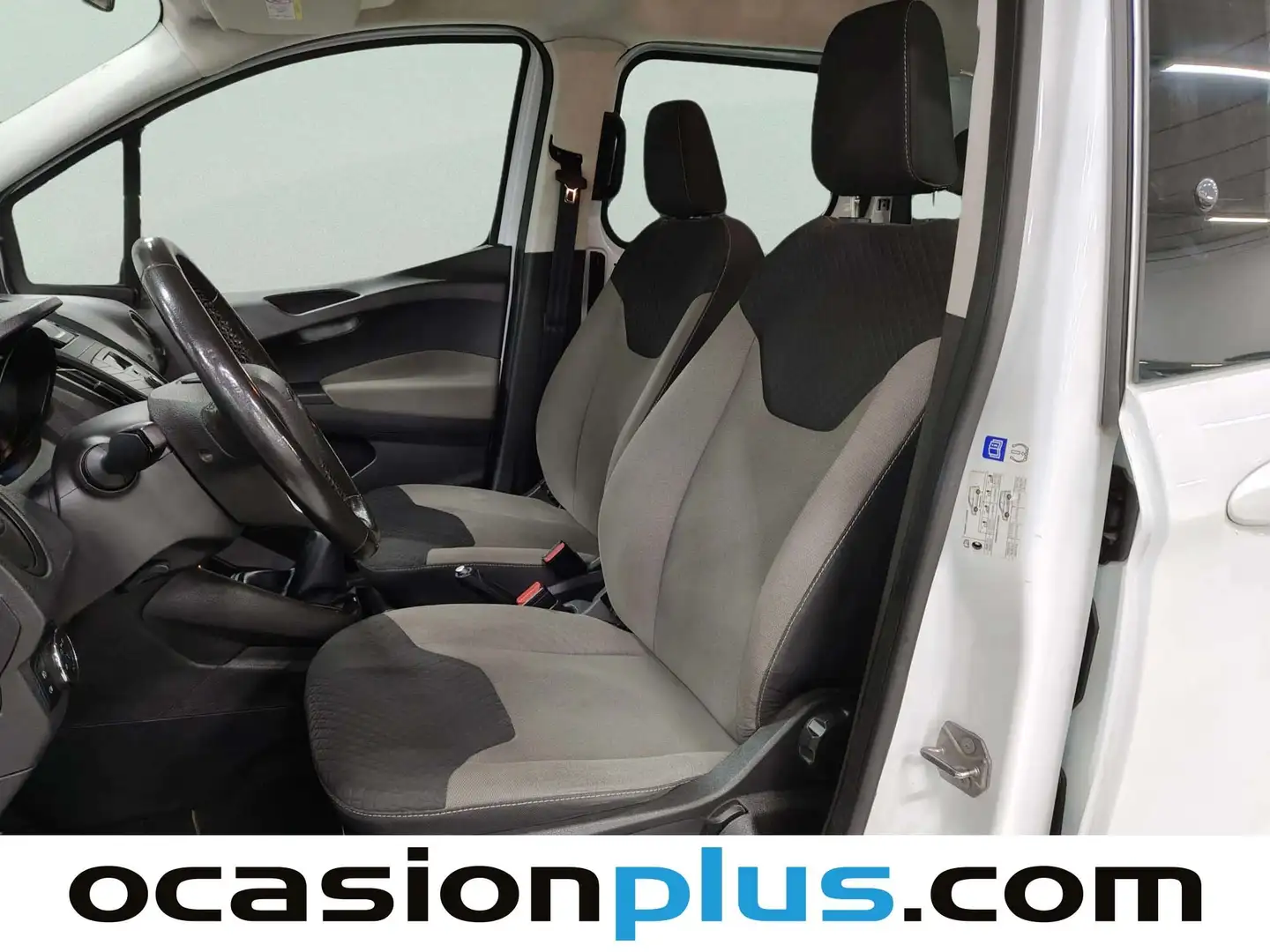 Foto Ford Transit Courier Ford Transit Courier Kombi 1.5 TDCi Trend (75 CV)