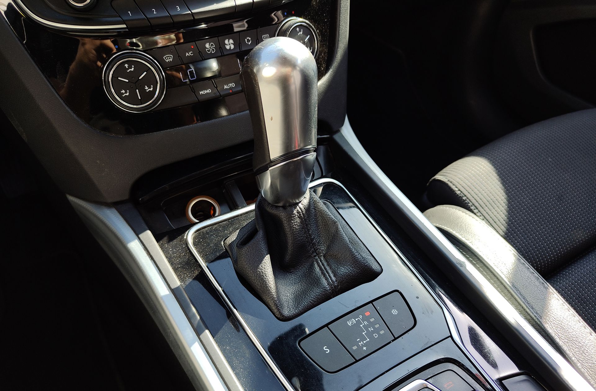Peugeot 508 2.2 HDi GT - foto 5