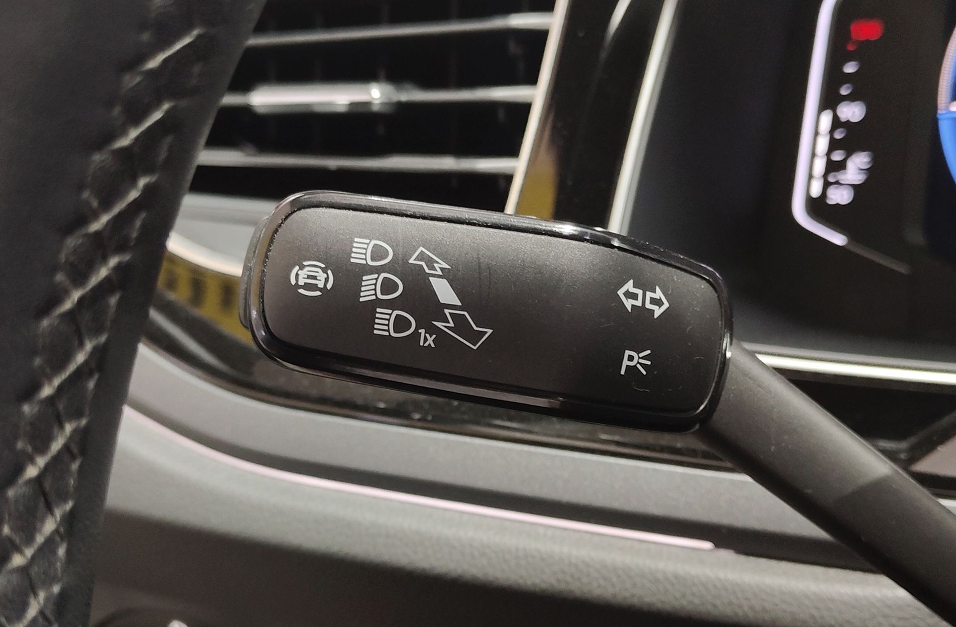Volkswagen Taigo R-Line 1.5 TSI DSG - foto 27