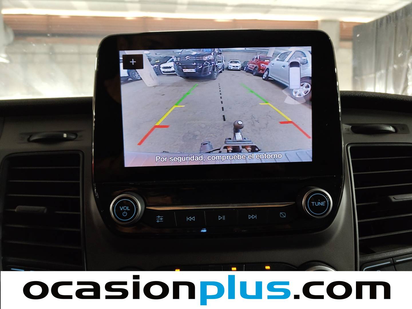 Acabados Ford Transit Custom Ford Transit Custom Kombi 2.0 TDCI MHEV 320 L2 Trend (170 CV) 8 Plazas