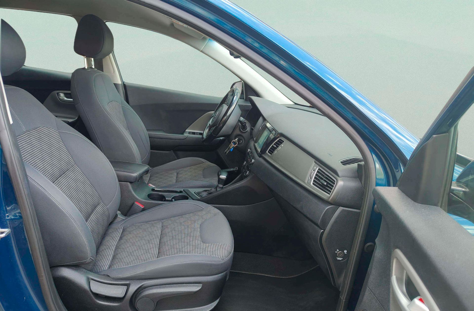 Kia Niro 1.6 GDi HEV Drive - foto 17