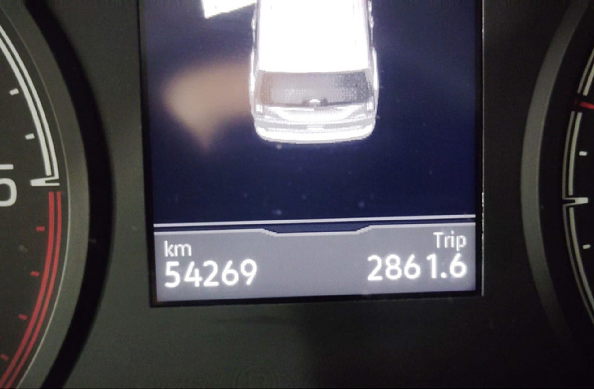 Ford Grand Tourneo Connect 2.0 EcoBlue Titanium - foto 13