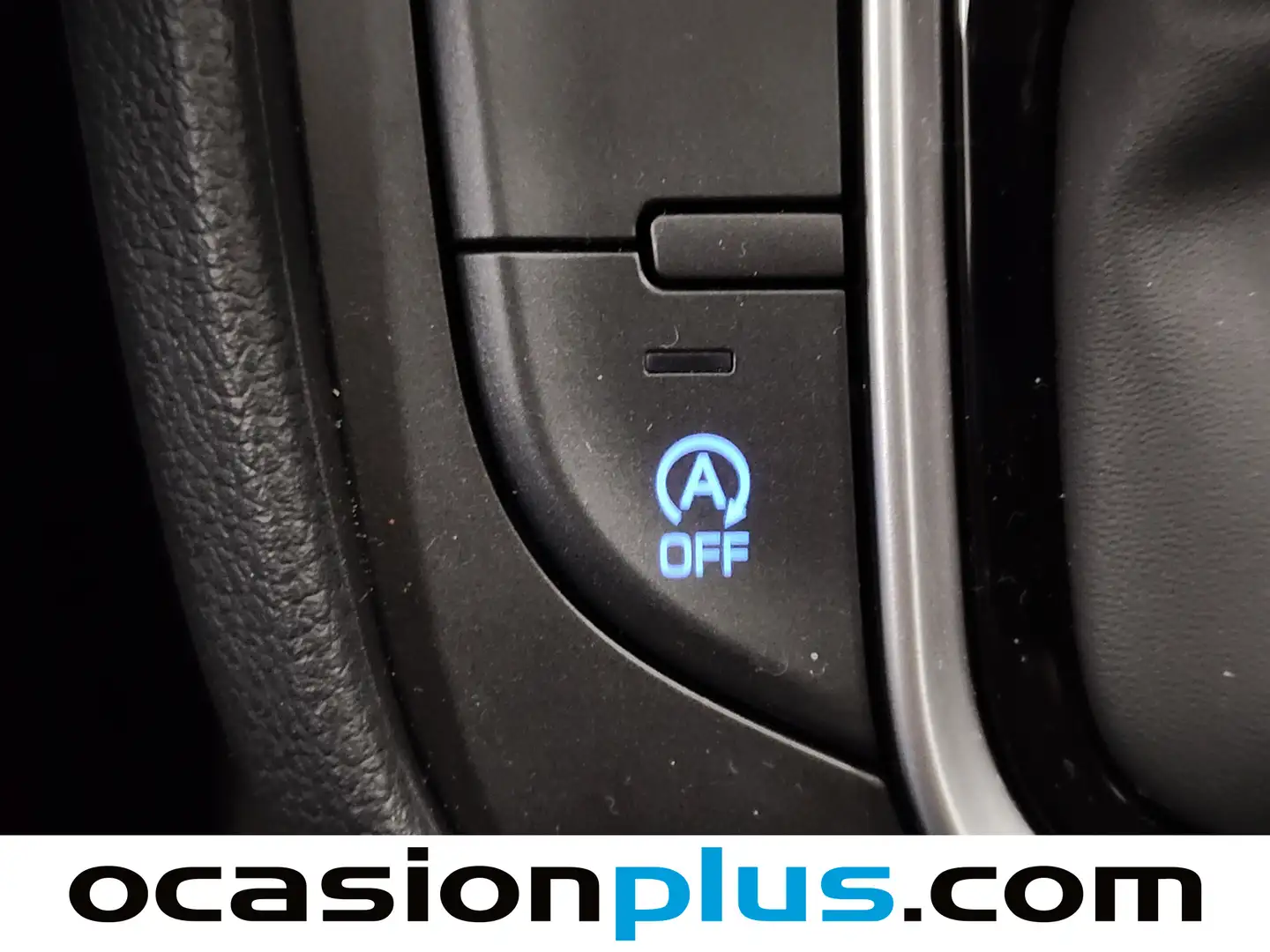 Foto Hyundai Kona Hyundai Kona 1.0 TGDi Maxx 4x2 DCT (120 CV)