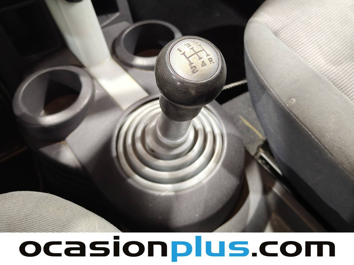 Mitsubishi Colt Mitsubishi Colt 1.1 12v Invite 75 CV de segunda mano