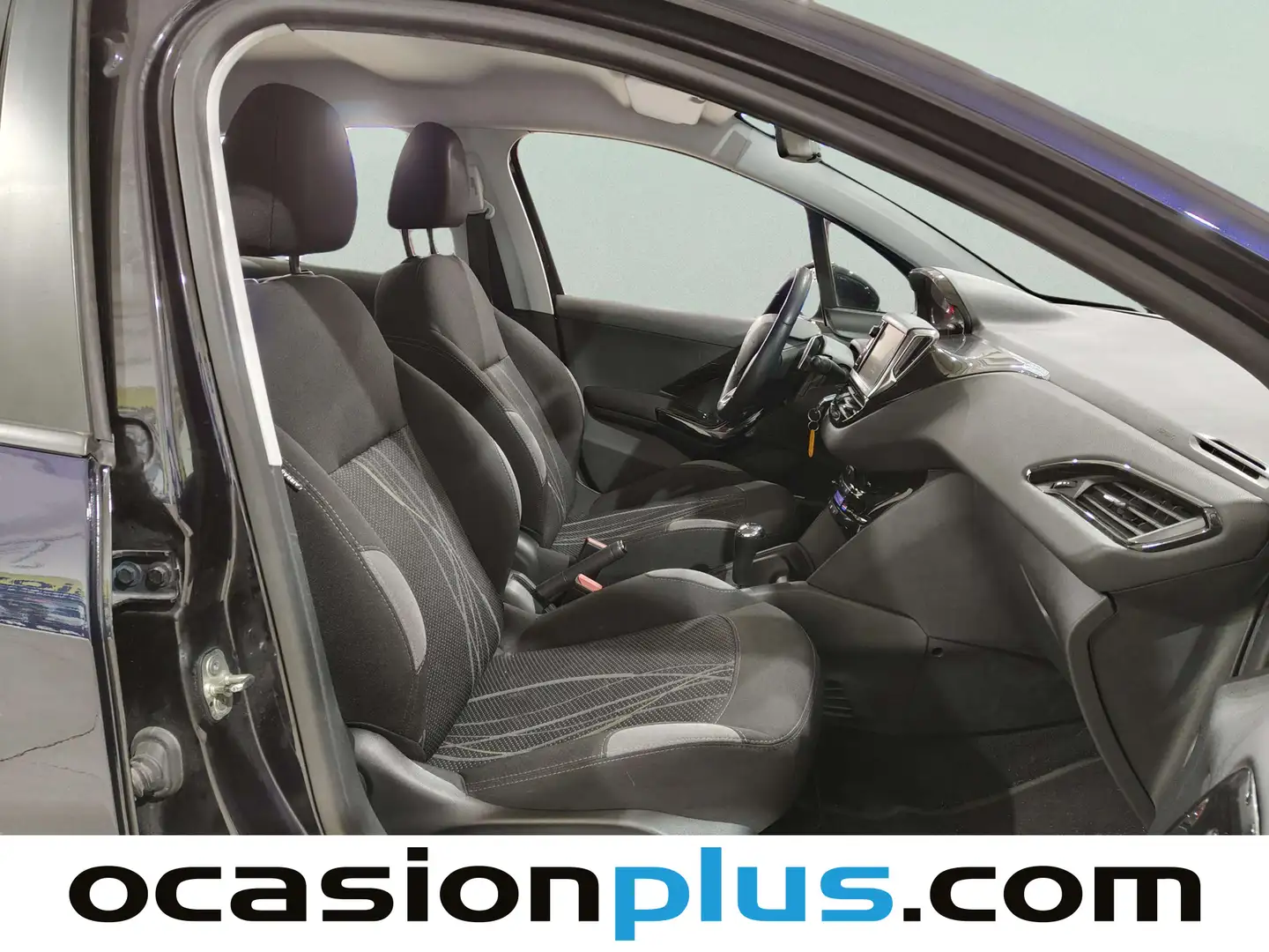 Foto Peugeot 208 Peugeot 208 1.6 e-HDI Active ETG6 (92 CV)