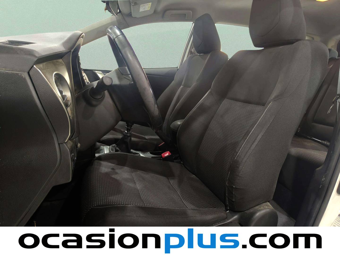 Foto asientos delanteros Toyota Auris Toyota Auris 130 Active (132 CV)