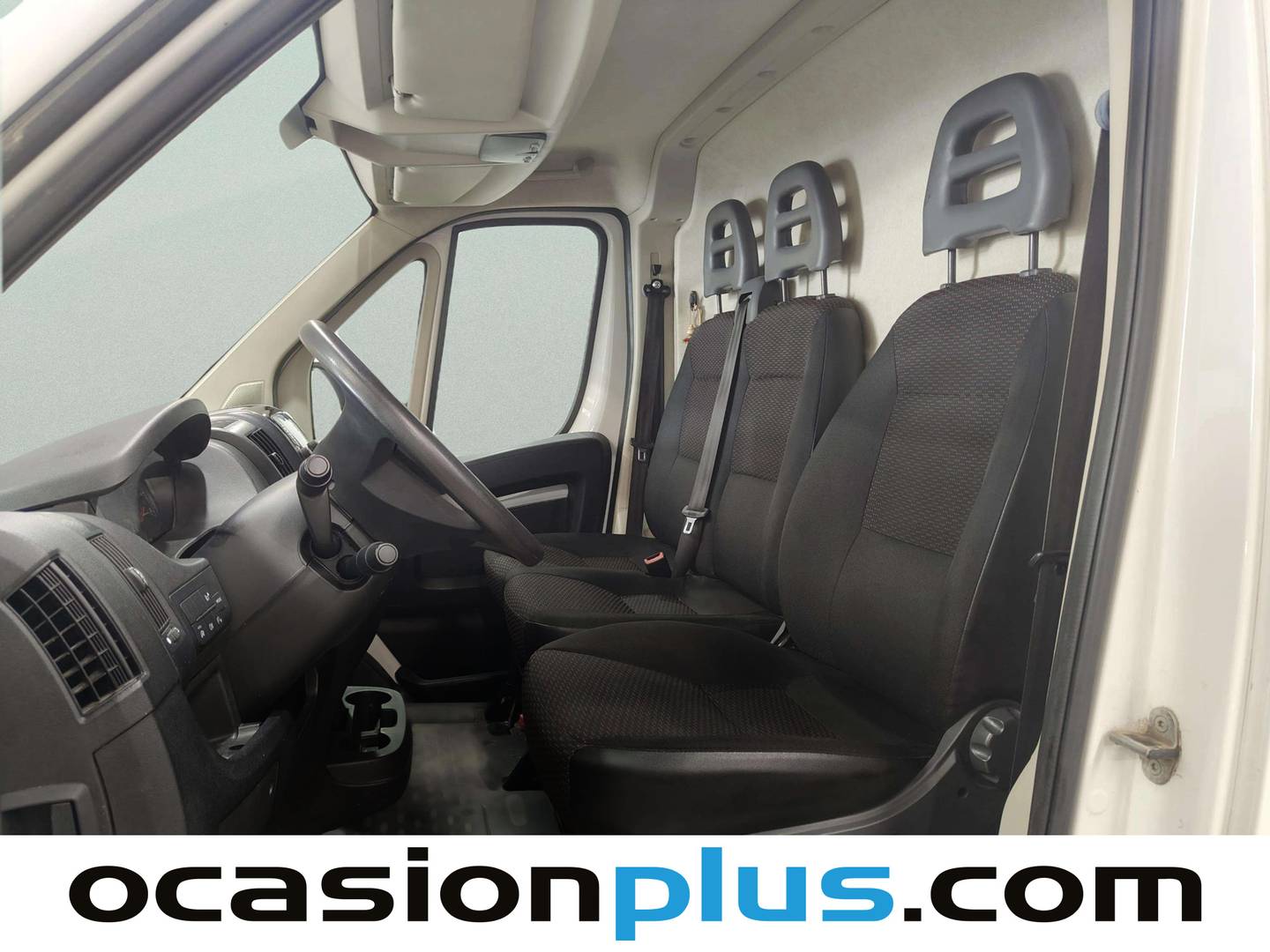 Foto asientos delanteros Citroën Jumper Citroën Jumper Furgon BlueHDi 140 35 L3H2 (140 CV)