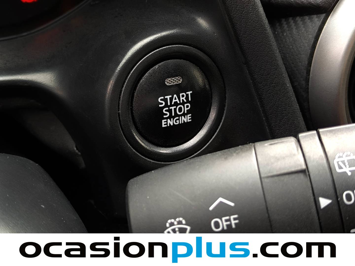 Foto Mazda Mazda2 Mazda Mazda 2 1.5 GE Black Tech Edition (90 CV)