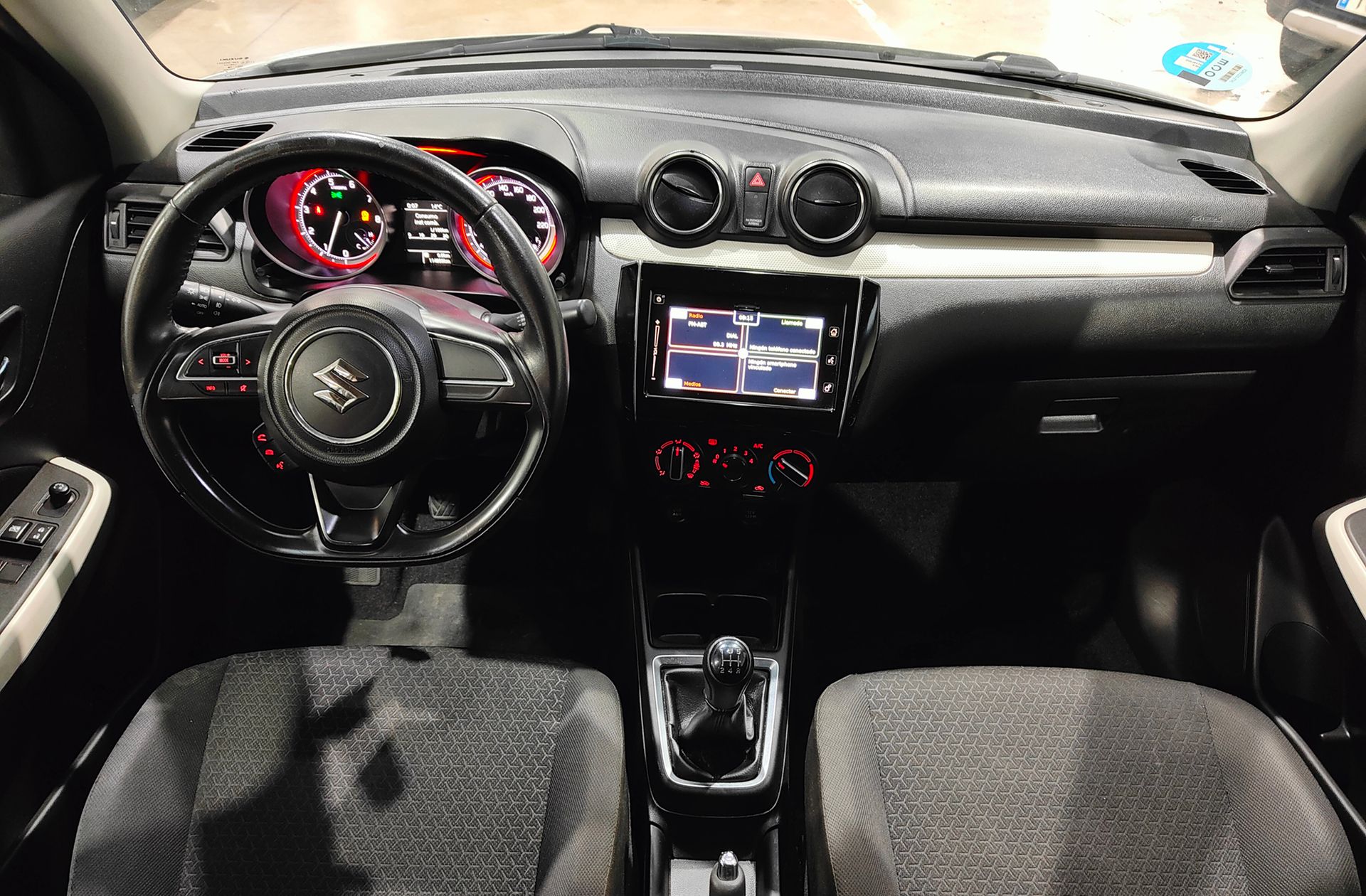 Suzuki Swift 1.2 GLE Mild Hybrid - foto 6