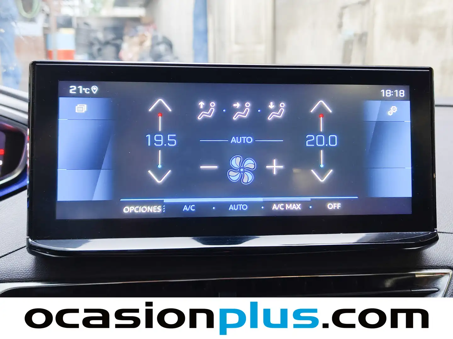 Foto Peugeot 3008 Peugeot 3008 PureTech 130 S&S Allure Pack EAT8 (130 CV)