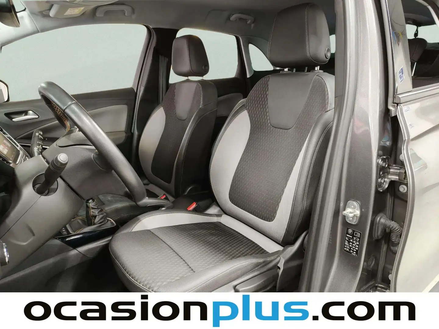 Foto Opel Crossland X Opel Crossland X 1.2 Innovation (130 CV)