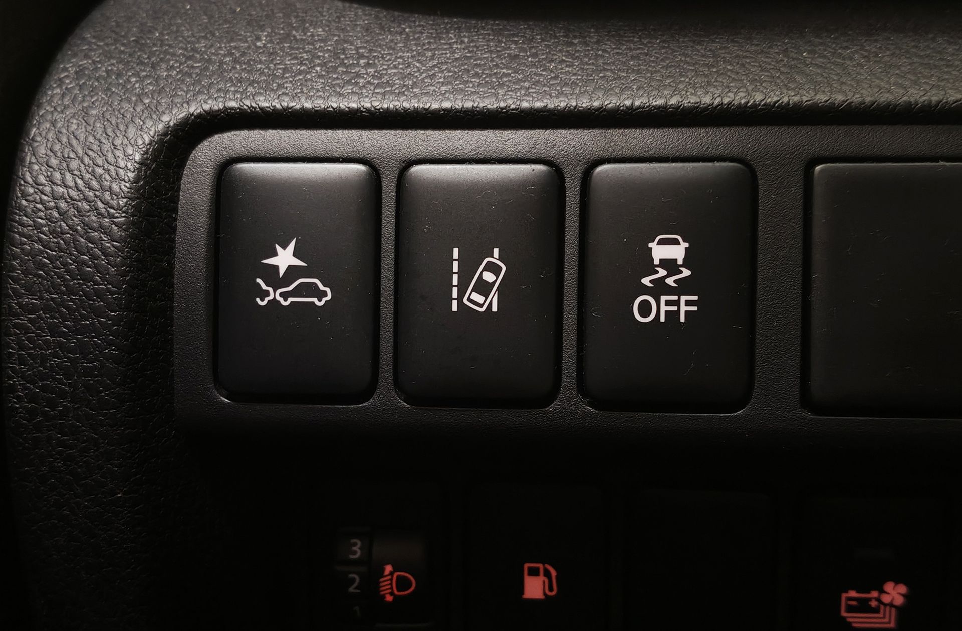 Mitsubishi Eclipse Cross 2.4 PHEV Kaiteki 4WD - foto 19