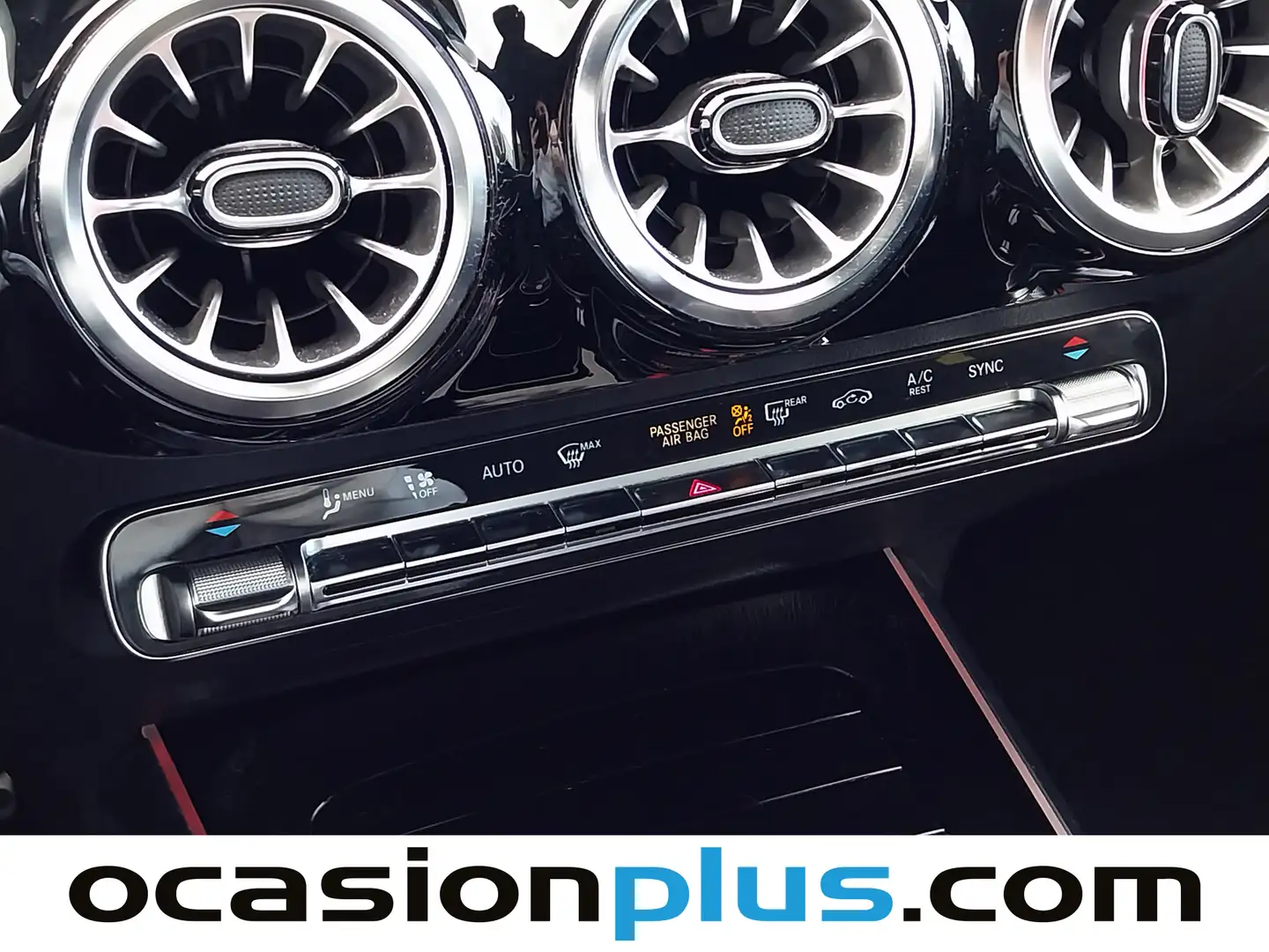 Foto Mercedes GLA Mercedes-Benz GLA 200 D (150 CV) Pack AMG