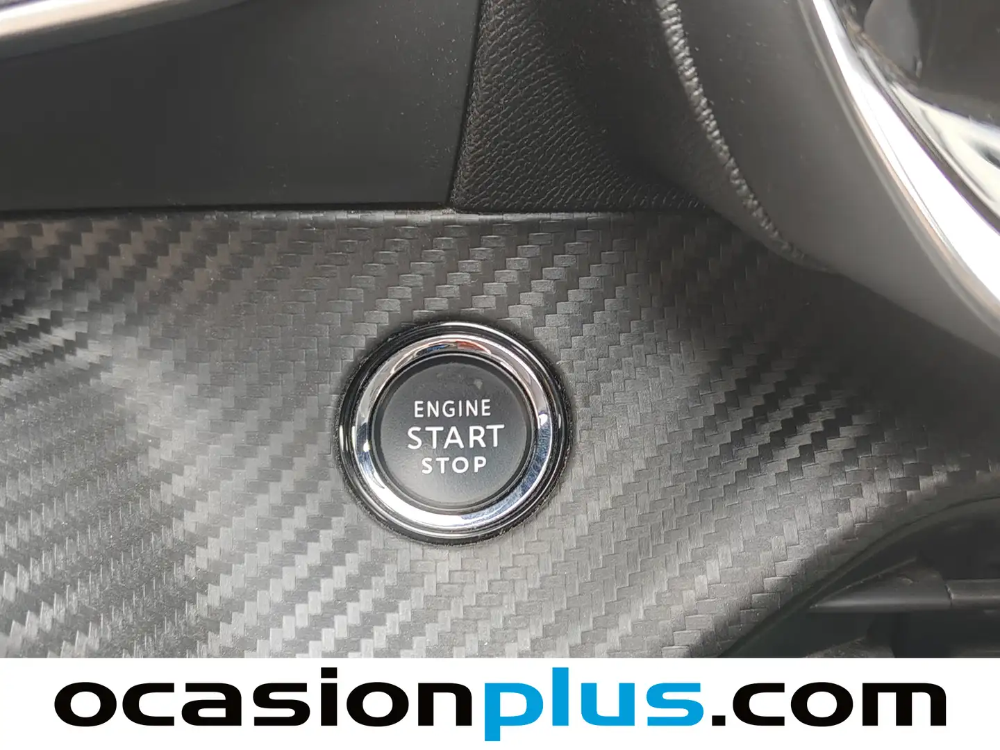 Foto Peugeot 2008 Peugeot 2008 PureTech 130 S&S Allure Pack EAT8 (130 CV)