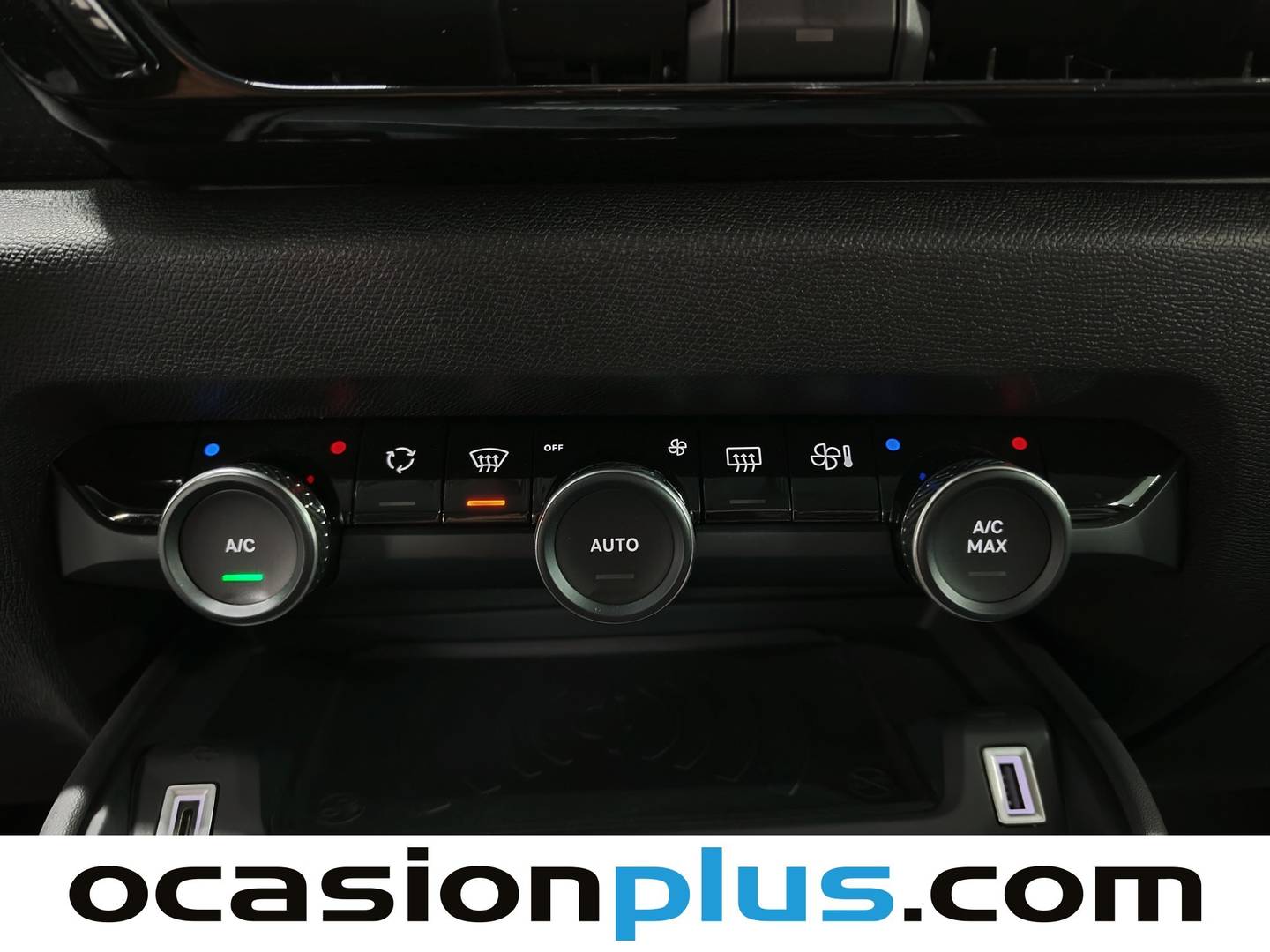 Foto Citroën C4 Citroen C4 PureTech 130 S&S Shine (130 CV)