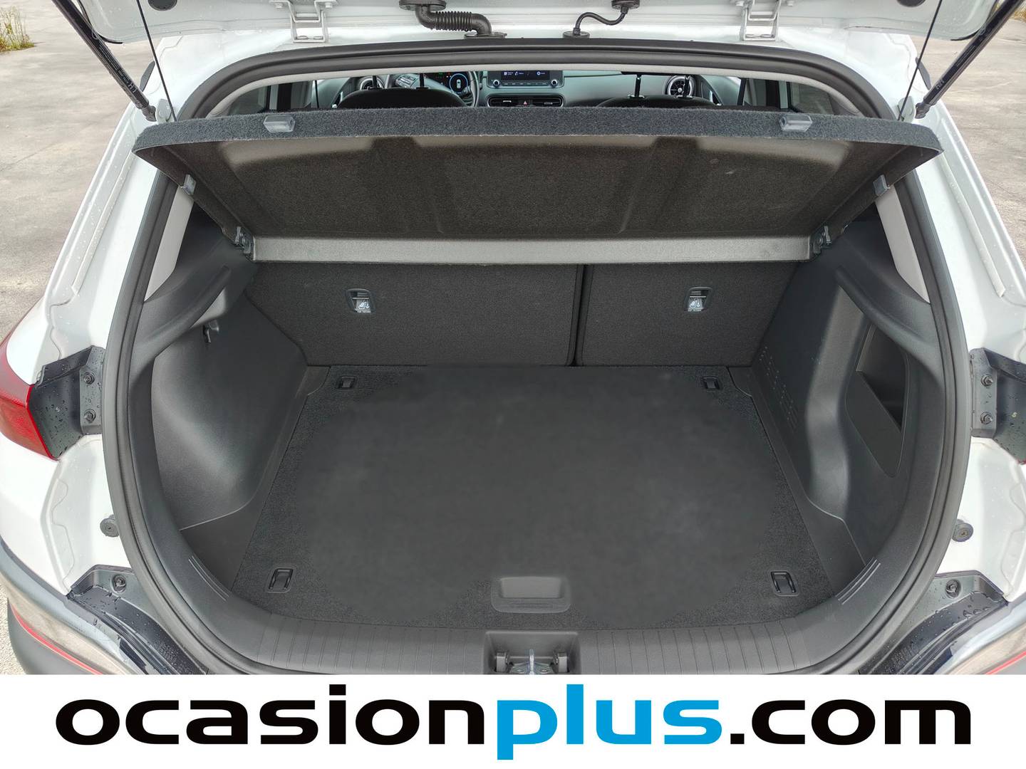 Fotos maletero Hyundai Kona Hyundai Kona 1.0 TGDi Maxx 4x2 (120 CV)
