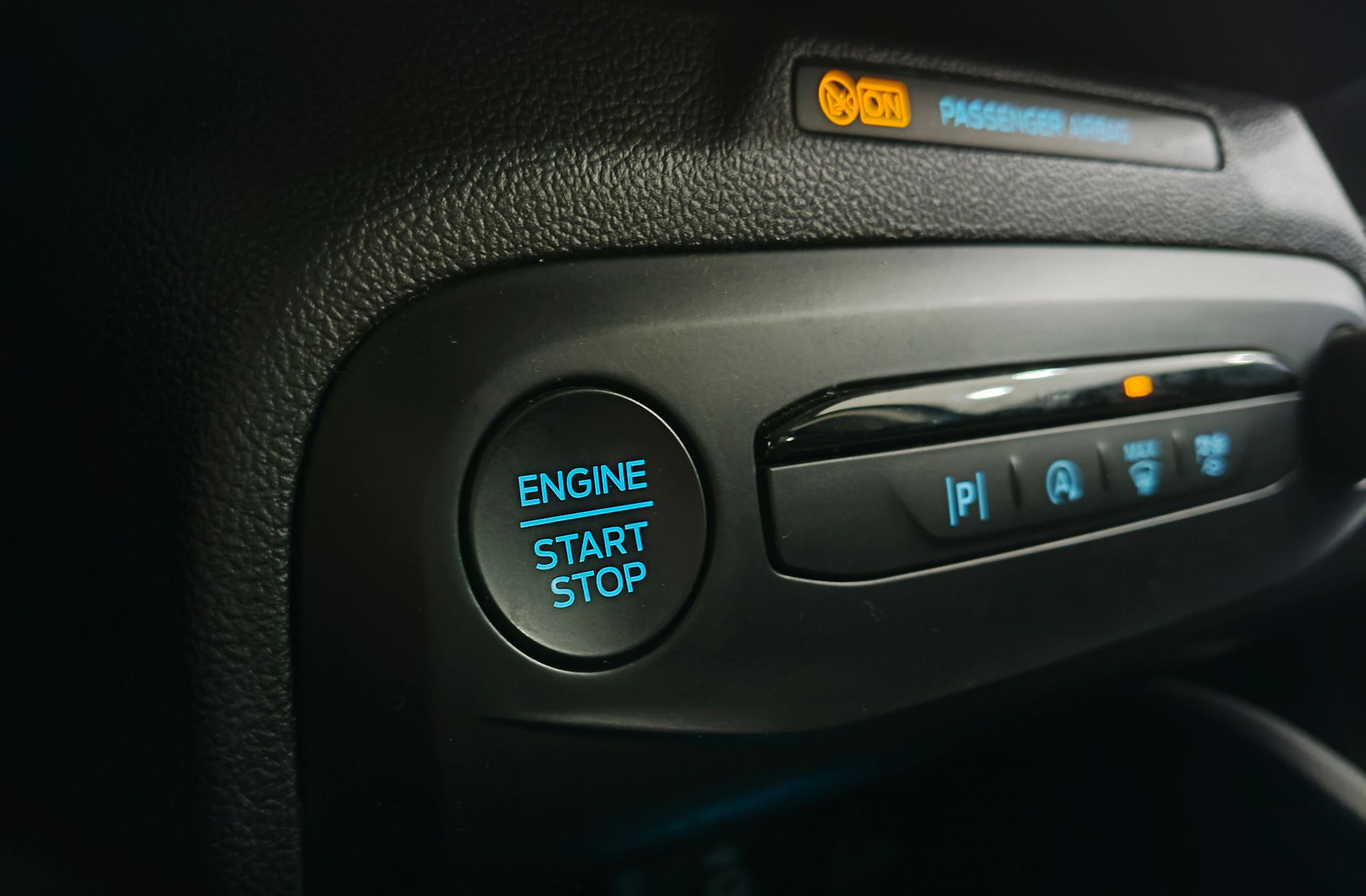 Ford Focus 1.0 EcoBoost MHEV Active - foto 32