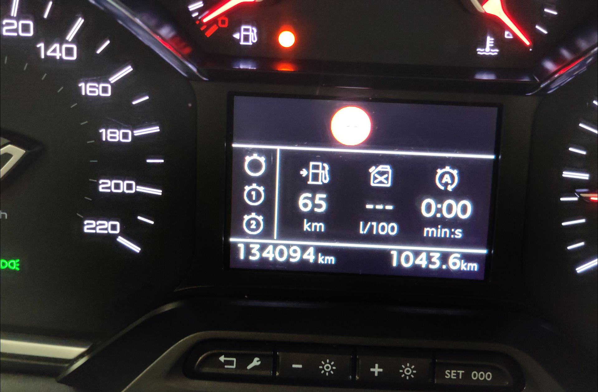Peugeot Rifter BlueHDi 130 Active Standard NAV+ - foto 9