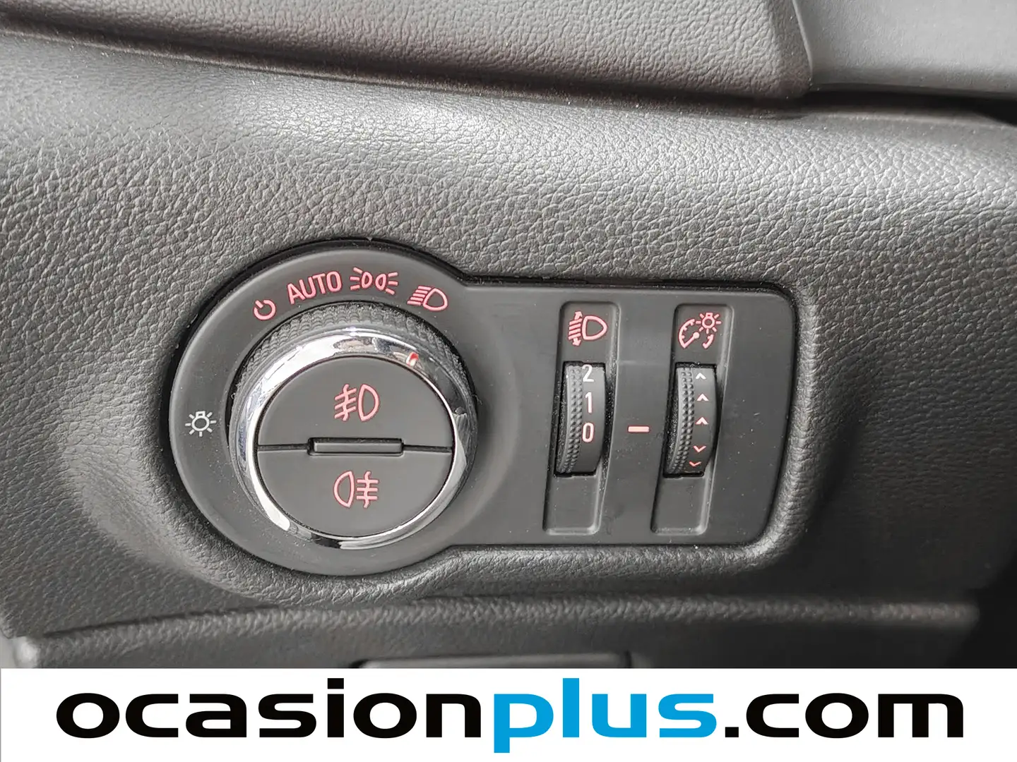 Foto Opel Astra Opel Astra 2.0 CDTi S&S Selective (165 CV)