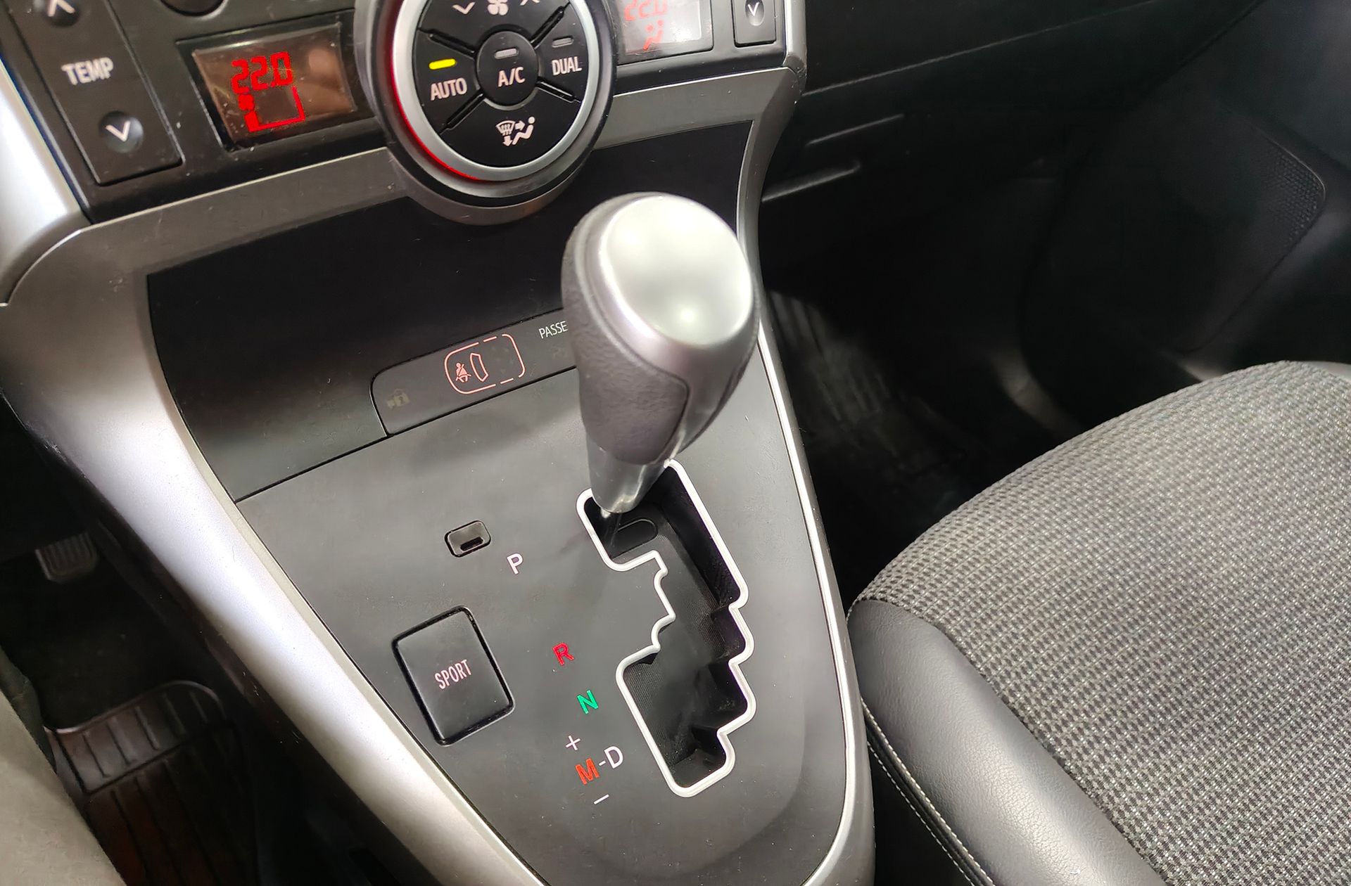 Toyota Verso 140 M-DRV Advance Multidrive 7 plazas - foto 5