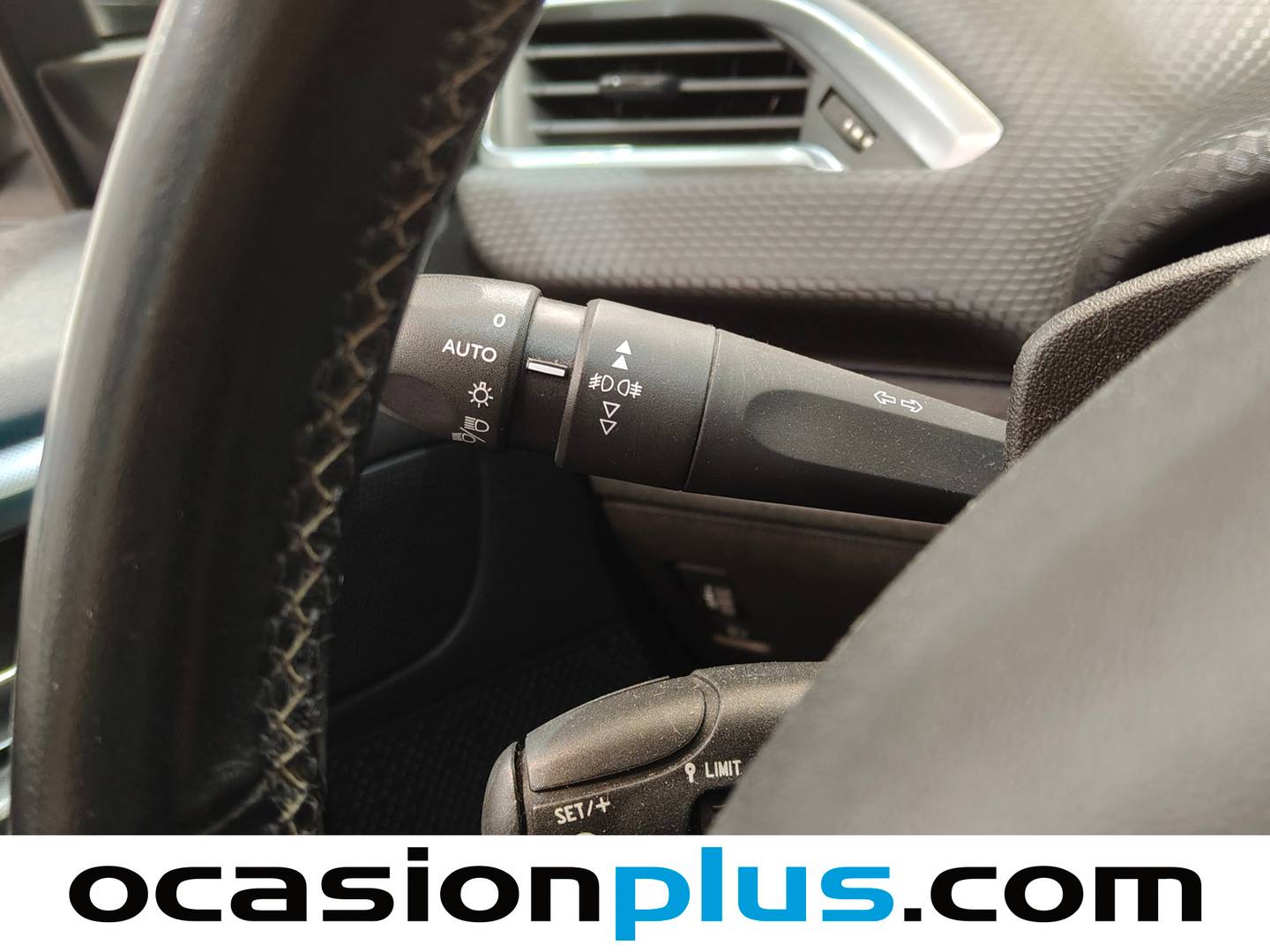 Peugeot 2008 Peugeot 2008 PureTech 110 S&S Allure EAT6 (110 CV) de segunda mano