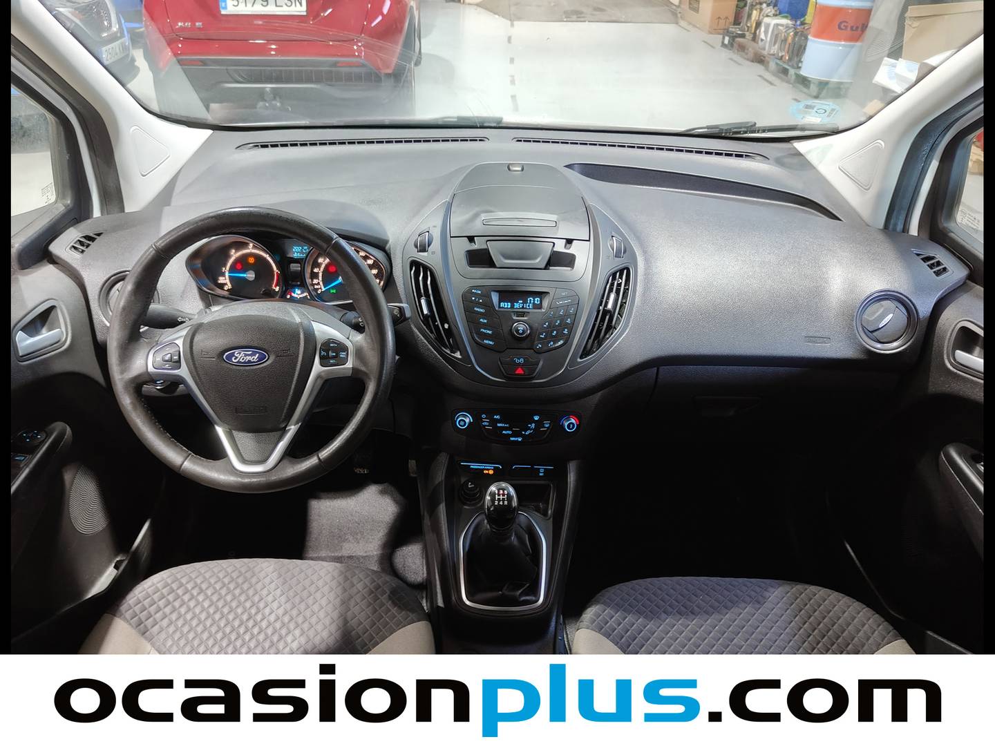 Foto Ford Tourneo Courier Ford Tourneo Courier 1.5 TDCi Trend (95 CV)