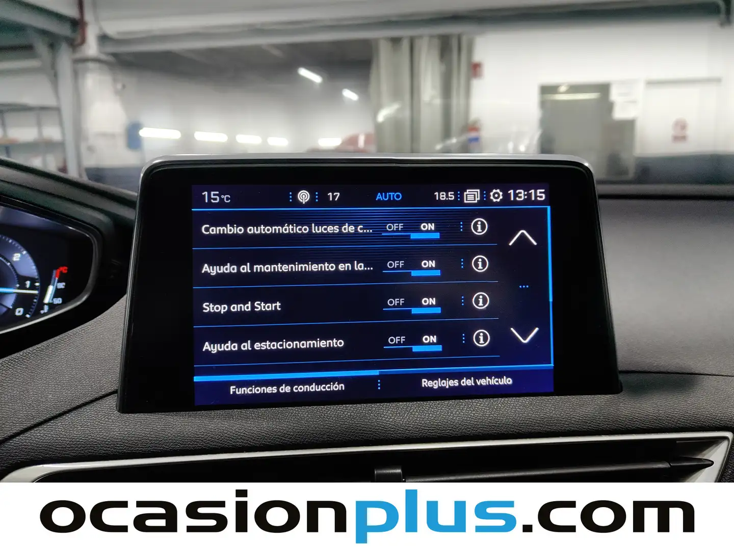 Foto Peugeot 3008 Peugeot 3008 BlueHDI 130 S&S GT Line (130 CV)