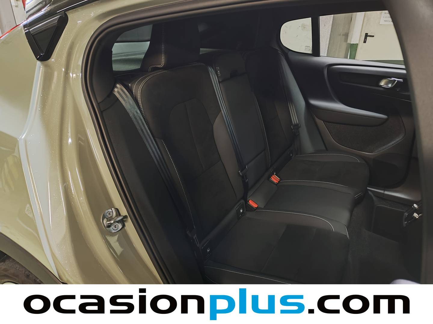 Foto Volvo C40 Volvo C40 Eléctrico Recharge Twin Ultimate AWD AT (408 CV)