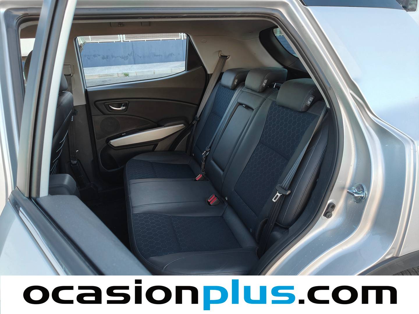 Foto SsangYong Tivoli Ssangyong Tivoli G16 Limited 4x2 (128 CV)