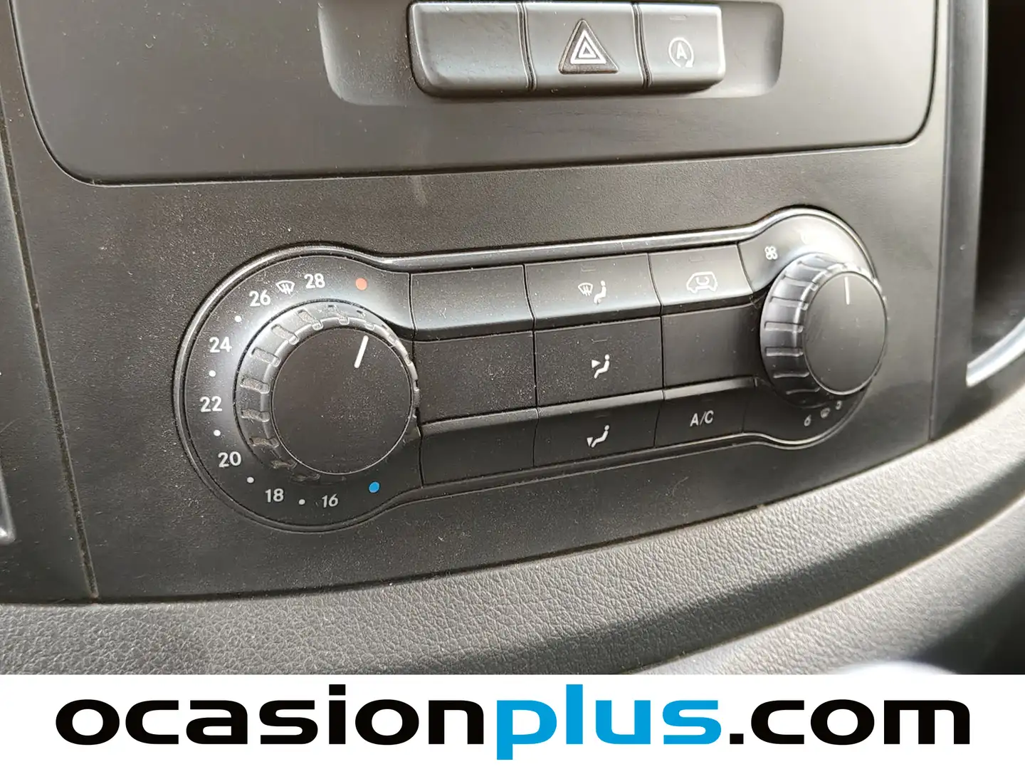 Foto Mercedes Vito Mercedes-Benz Vito Furgon 110 CDI Pro larga (102 CV)