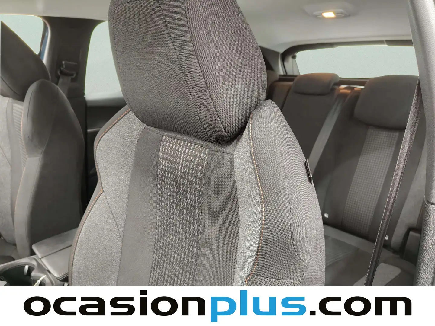 Foto Peugeot 3008 Peugeot 3008 BlueHDi 130 S&S Active Pack (130 CV)