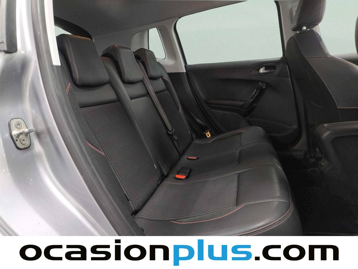 Peugeot 2008 Peugeot 2008 PureTech 110 S&S GT Line (110 CV) al mejor precio