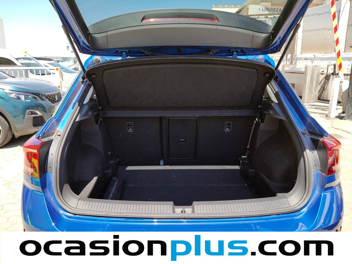 Fotos maletero Volkswagen T-Roc Volkswagen T-Roc Life 2.0 TDI (115 CV)