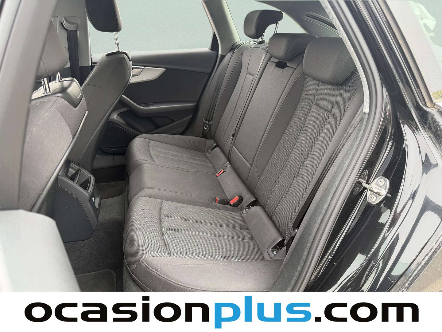 Foto asientos traseros Audi A4 Audi A4 Avant Avant Advanced 35 TFSI (150 CV) S tronic