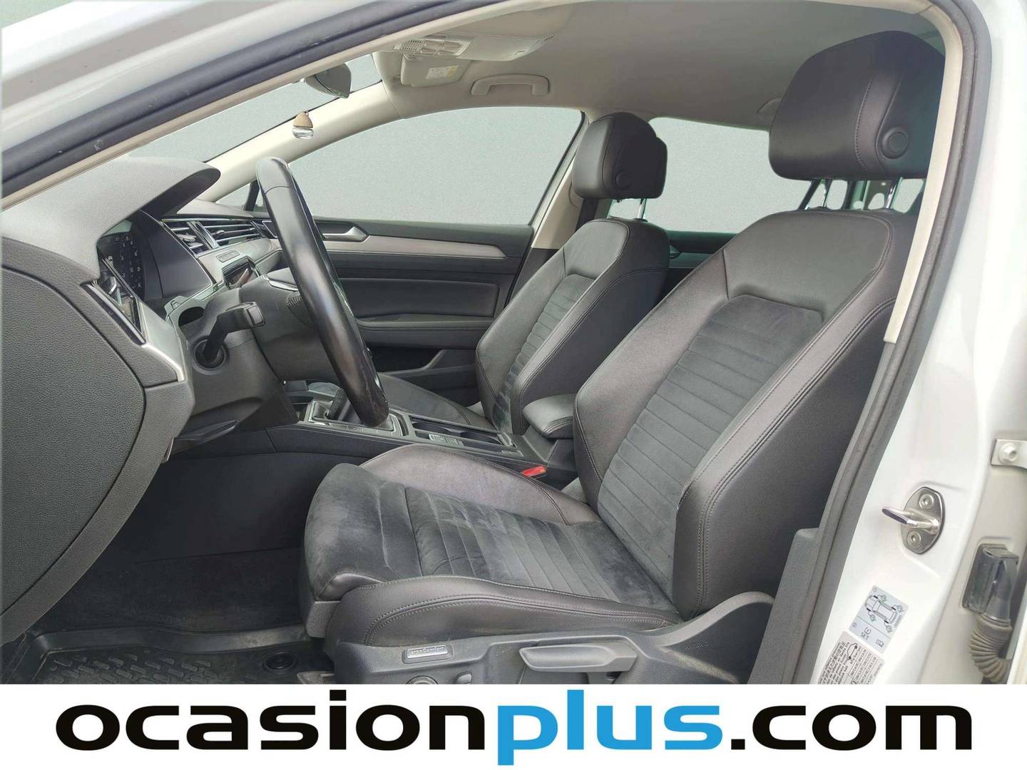 Foto asientos delanteros Volkswagen Passat Volkswagen Passat Variant Sport 2.0 TDI (150 CV)