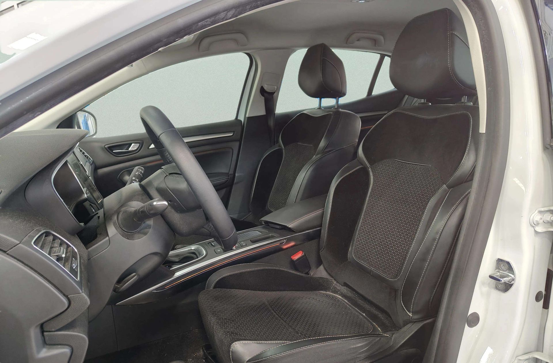 Renault Mégane Zen Energy TCe EDC - foto 12